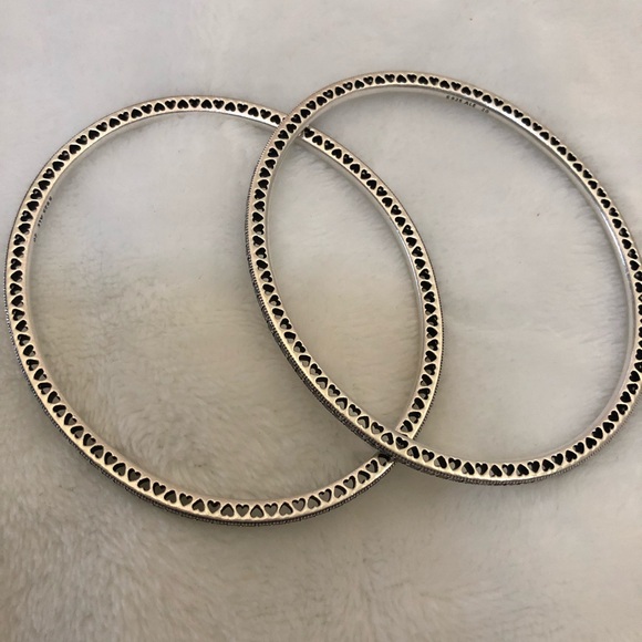 🎉FINAL SALE🎉Authentic Twinkling Forever Bracelet - Picture 3 of 6